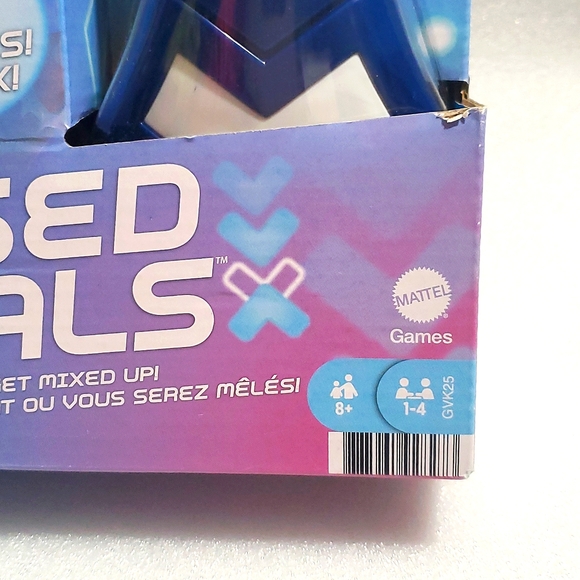 Crossed Signals Game -New! Mattel Games Damaged box - Picture 3 of 8